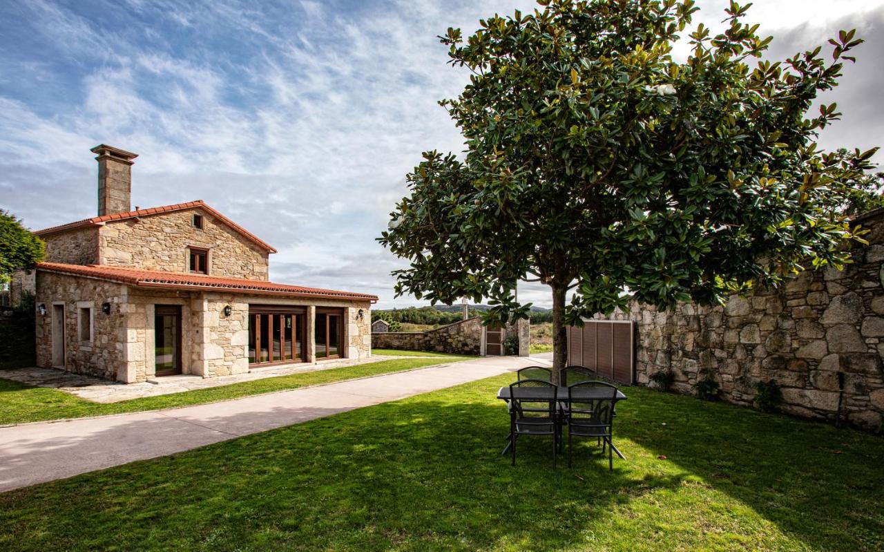 Pensua Roncudo Villa Corme-Aldea ภายนอก รูปภาพ